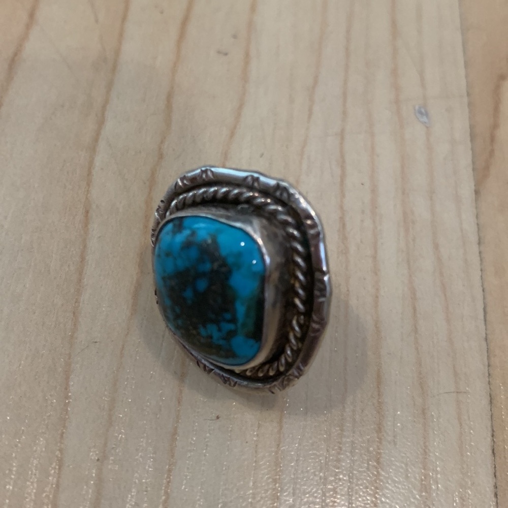 Turquoise Ring - Picture 4 of 4